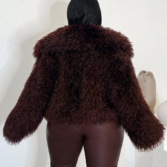 Burgundy Elegant Women's Plus Size Fluffy Faux Fur V-Neck Jacket - Picture 2 of 7